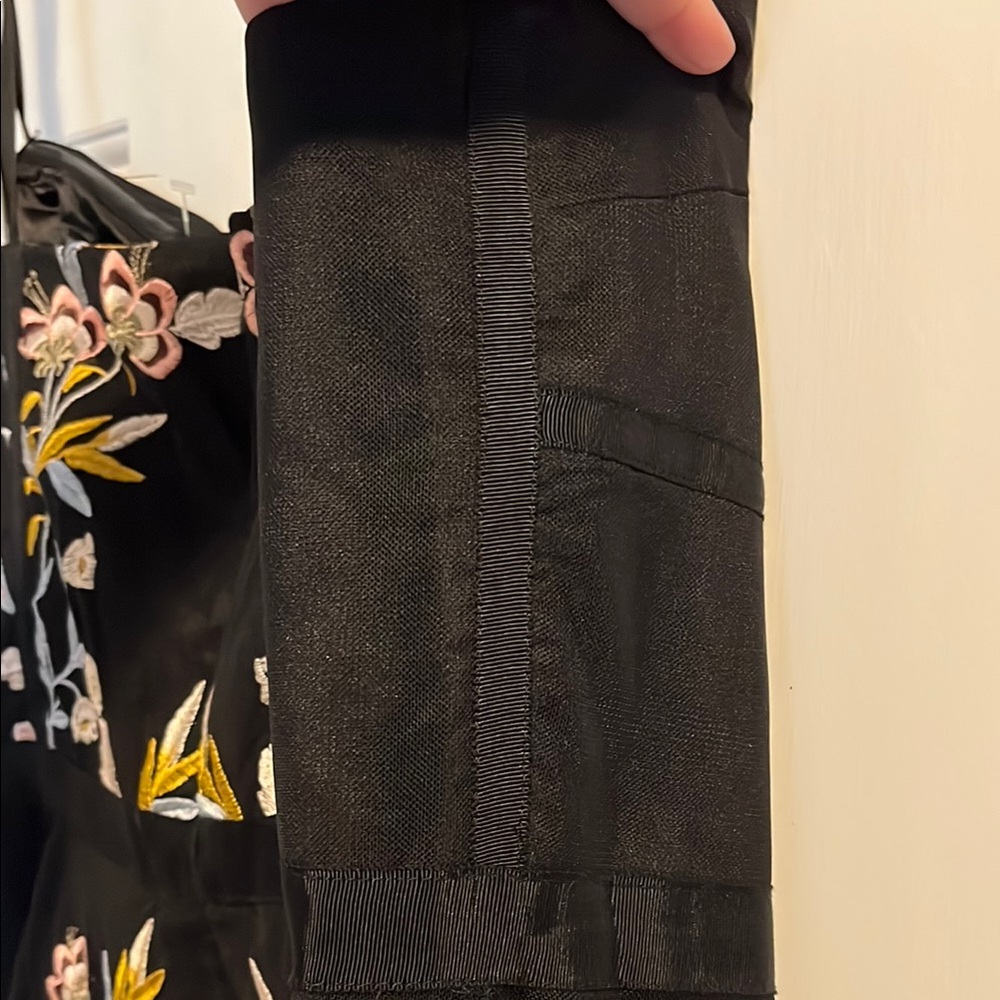 City Chic Black and Pink Bodycon Cocktail Dress - Picture 9 of 9